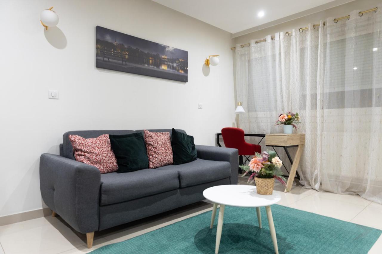 Elegant Et Tres Spacieux, Mon Studio Vous Seduira! Metz Eksteriør bilde